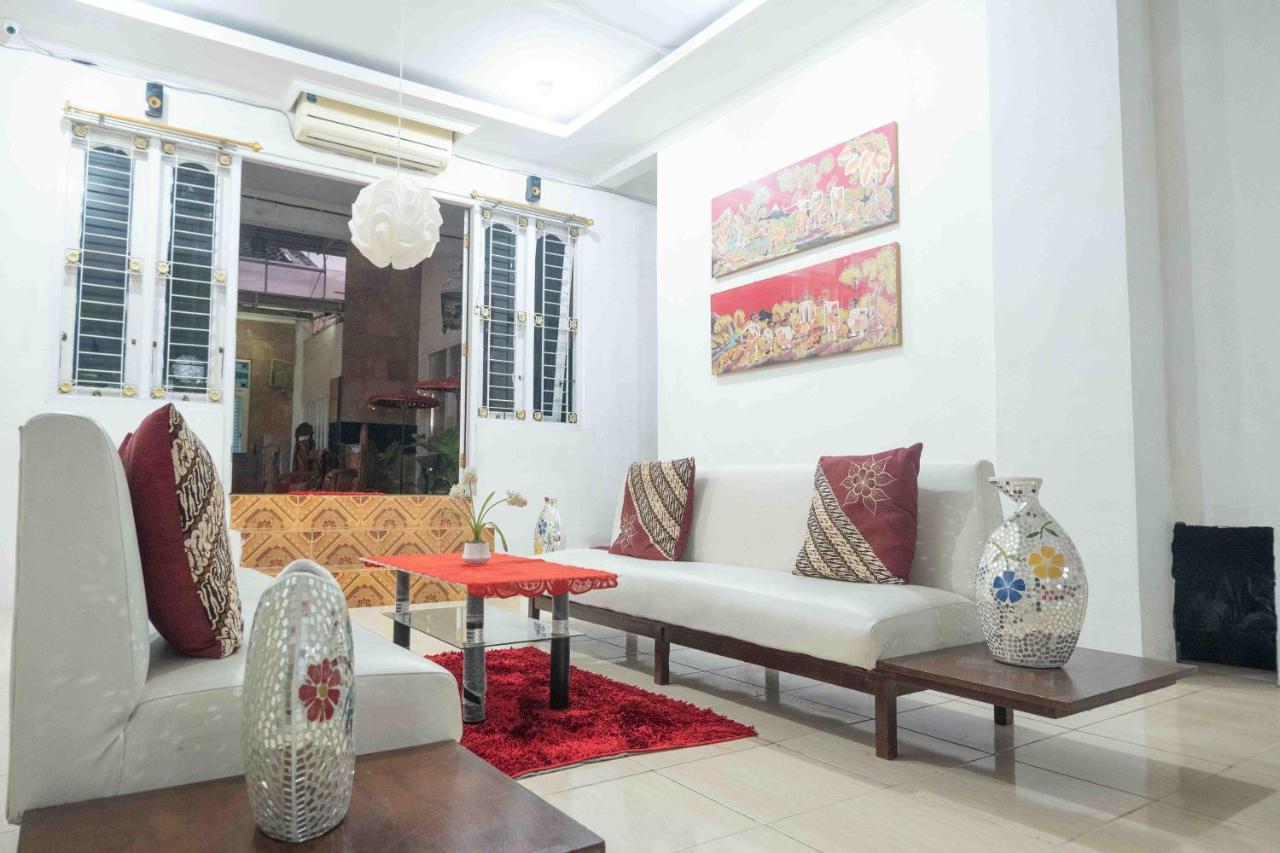 House Of Joy Sopalan Redpartner Hotel Kalasan Екстериор снимка