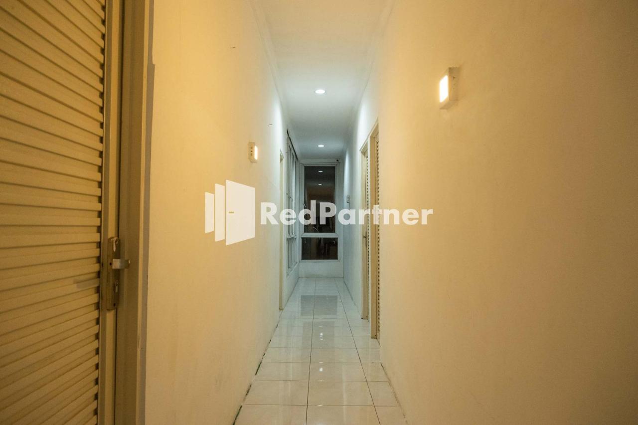 House Of Joy Sopalan Redpartner Hotel Kalasan Екстериор снимка